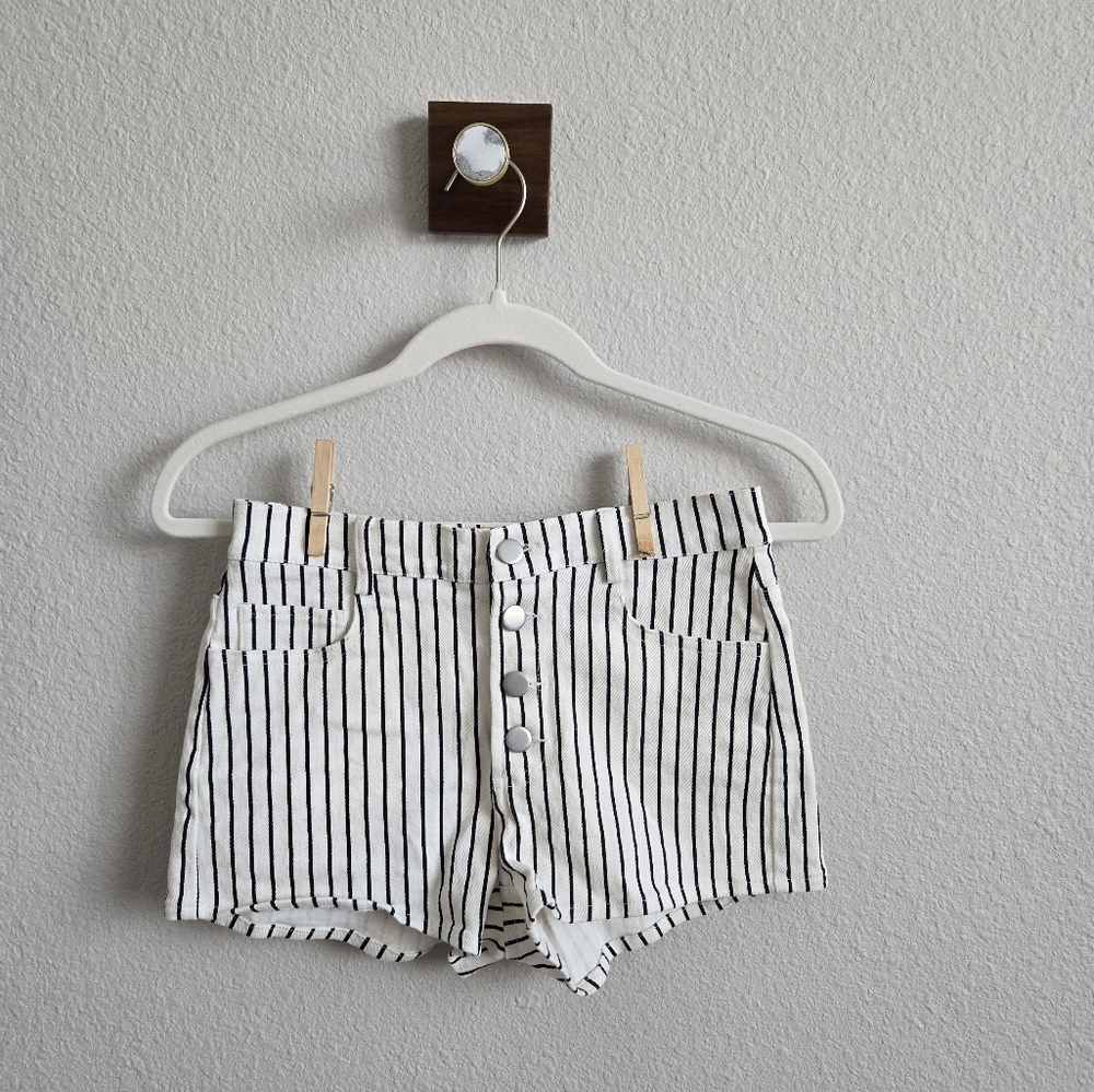 Altar'd State shorts